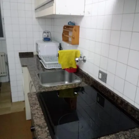 Apartamento Centrico A 2 Min. Casco Historico Apartment *